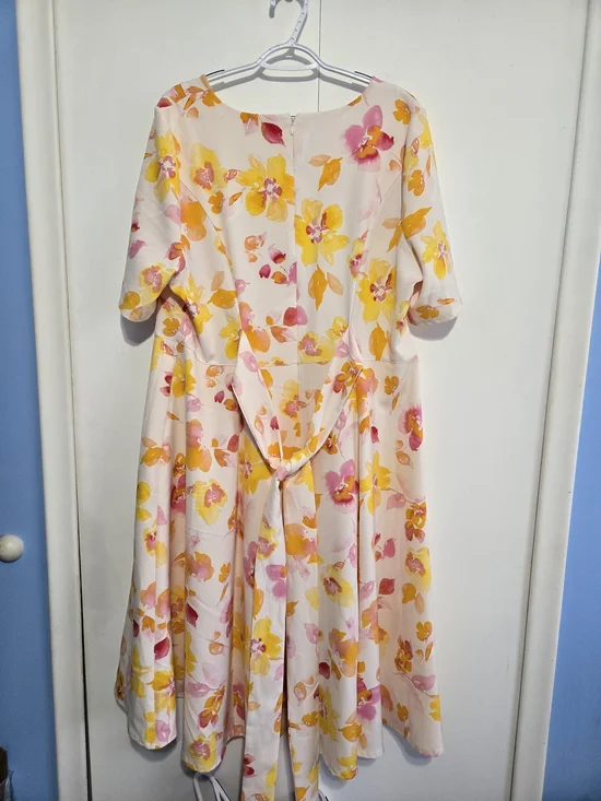 Lane Bryant Floral Fit & Flare Dress Size 20 NWT Pink Yellow Spring Midi - Picture 5 of 6